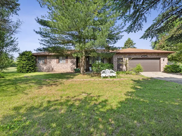 9063 N Elms Rd, Clio, MI 48420