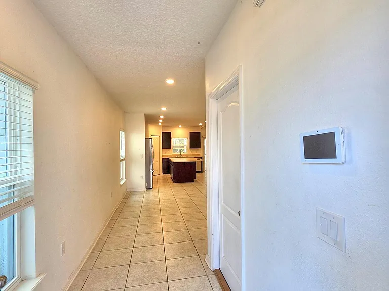 734 Bent Baum Rd — Photo 2