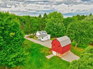 5422 Lincoln Rd, Walworth, NY 14568