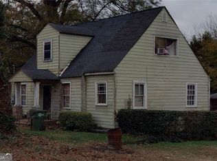 1133 Oak Knoll Ter SE, Atlanta, GA
