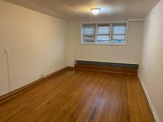 Rented by Metropolitan Property Group | media 9