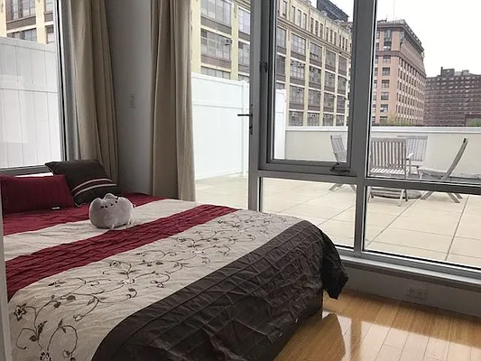Rented by Premier Metro Realty Corp | media 43