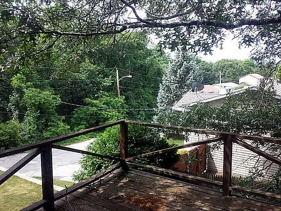 2nd image of 22 Hill St