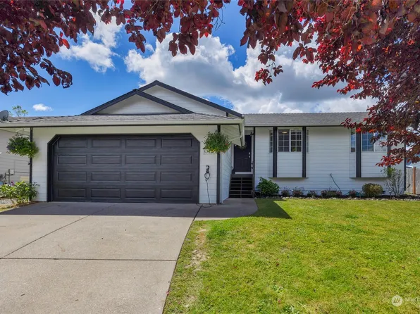 8714 68th Avenue NE, Marysville, WA 98270