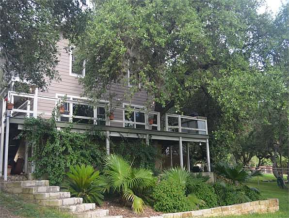 1st image of 148 Park Dr