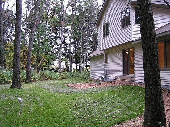 4th image of 23019 3rd St NE
