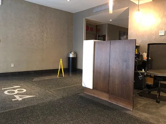 Rented by R New York | media 8