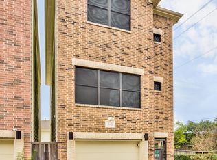 3668 Main Plaza Dr, Houston, TX 77025
