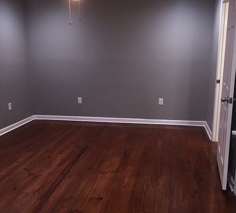 1st room