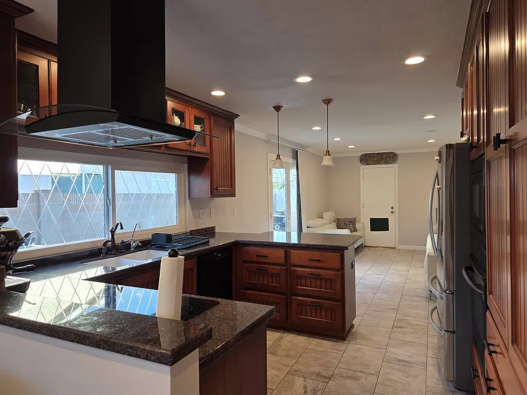 2833 E Alden Pl — Photo 20