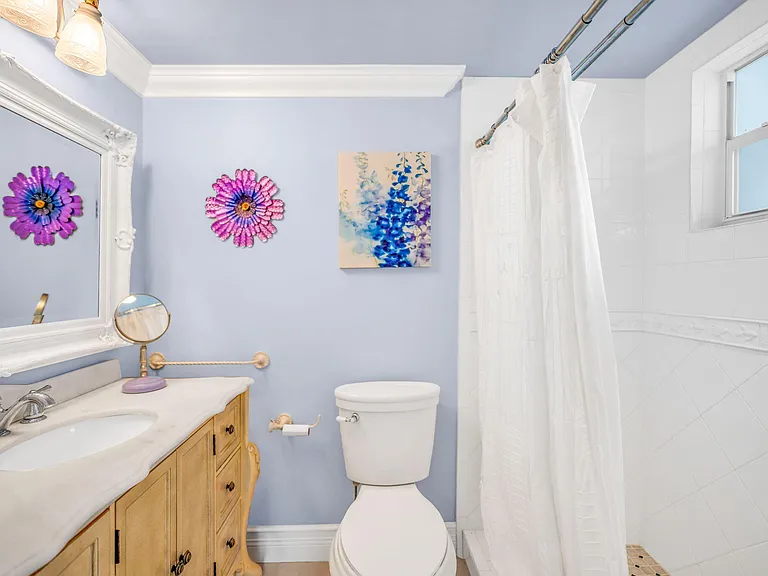200 Harborview Dr #101 — Photo 22
