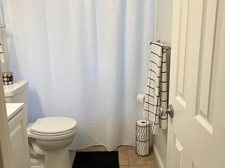 GUEST BATHROOM