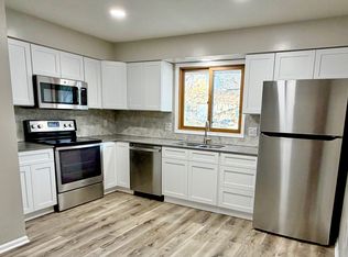 6718 S 87th St, Omaha, NE 68127