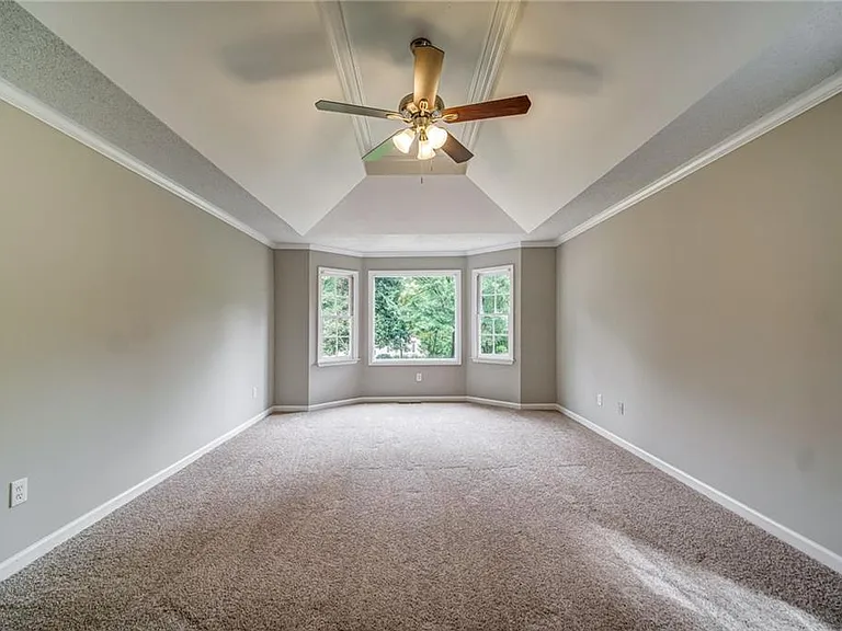 311 Mariner Cir — Photo 12