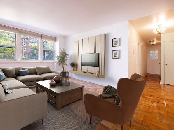 80 Knolls Crescent image 3 of 20