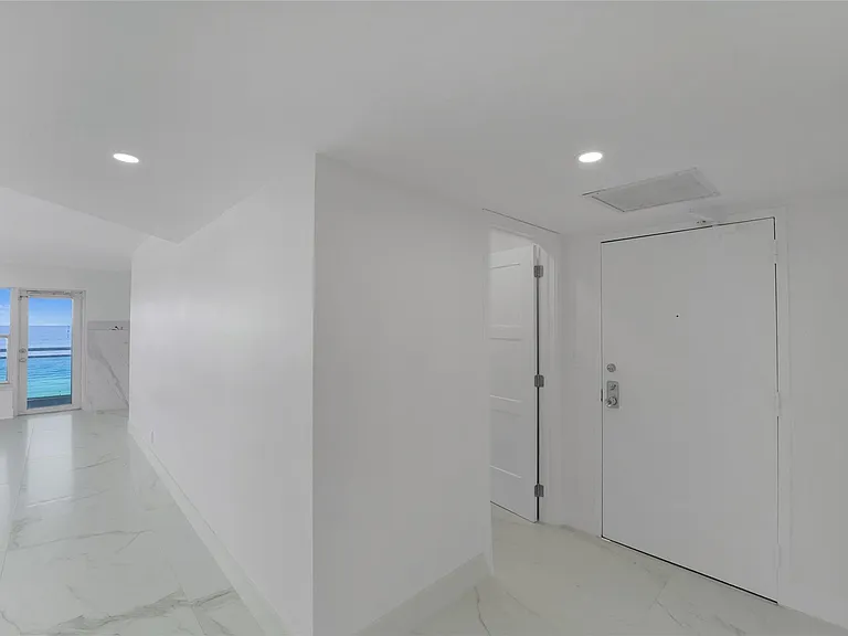 3900 Galt Ocean Dr #511 — Photo 50