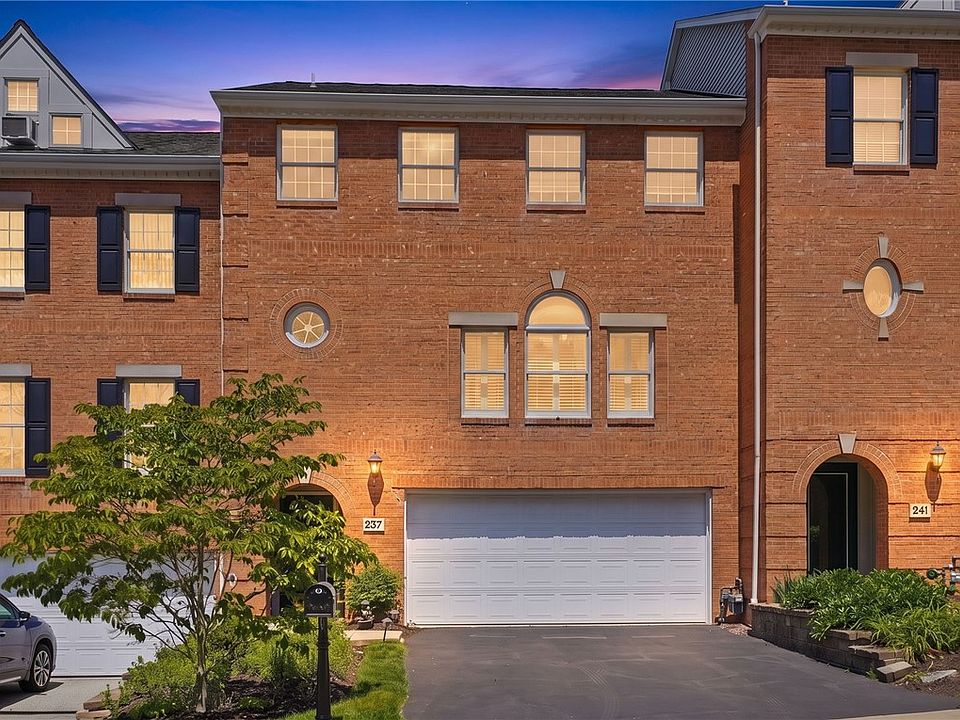 1st image of 237 Merion Dr