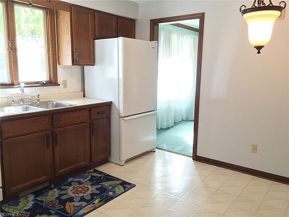 5th image of 1732 Alverne Dr