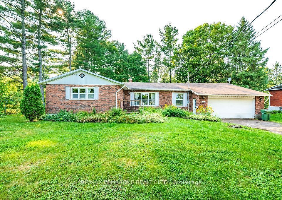 1st image of 20 Meadowbrook Dr