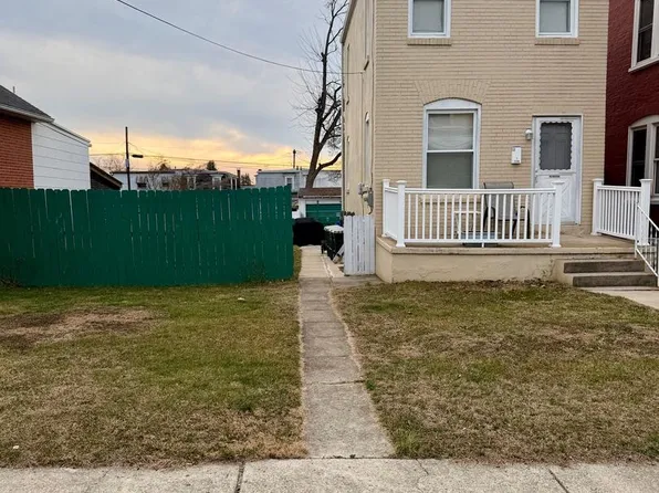 1246 Luzerne St, Reading, PA 19601