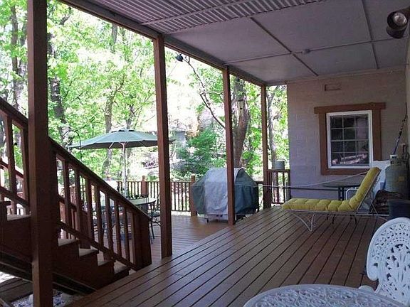 3rd image of 2 Dunedin Cir