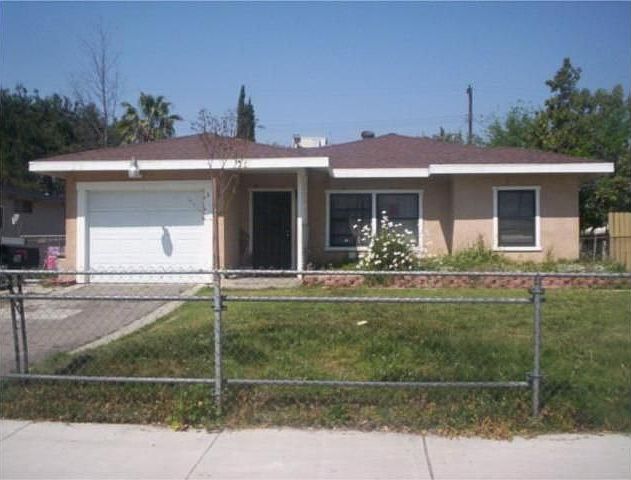 1st image of 256 E De Anza Cir