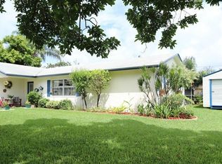 3059 Seagrape Rd, Lake Worth, FL 33462