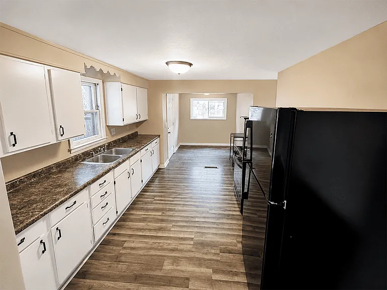 4918 Pleasant Grove Rd — Photo 2