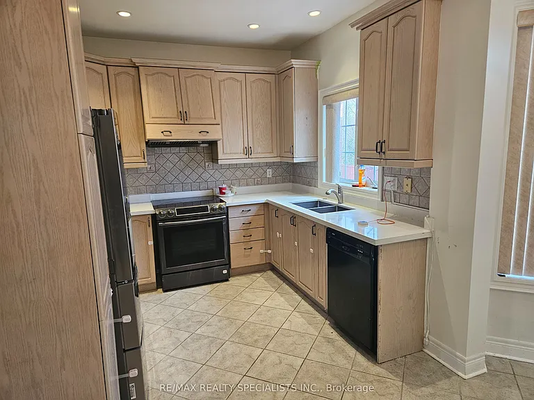 3774 Arbourview Ter #UPPER — Photo 4