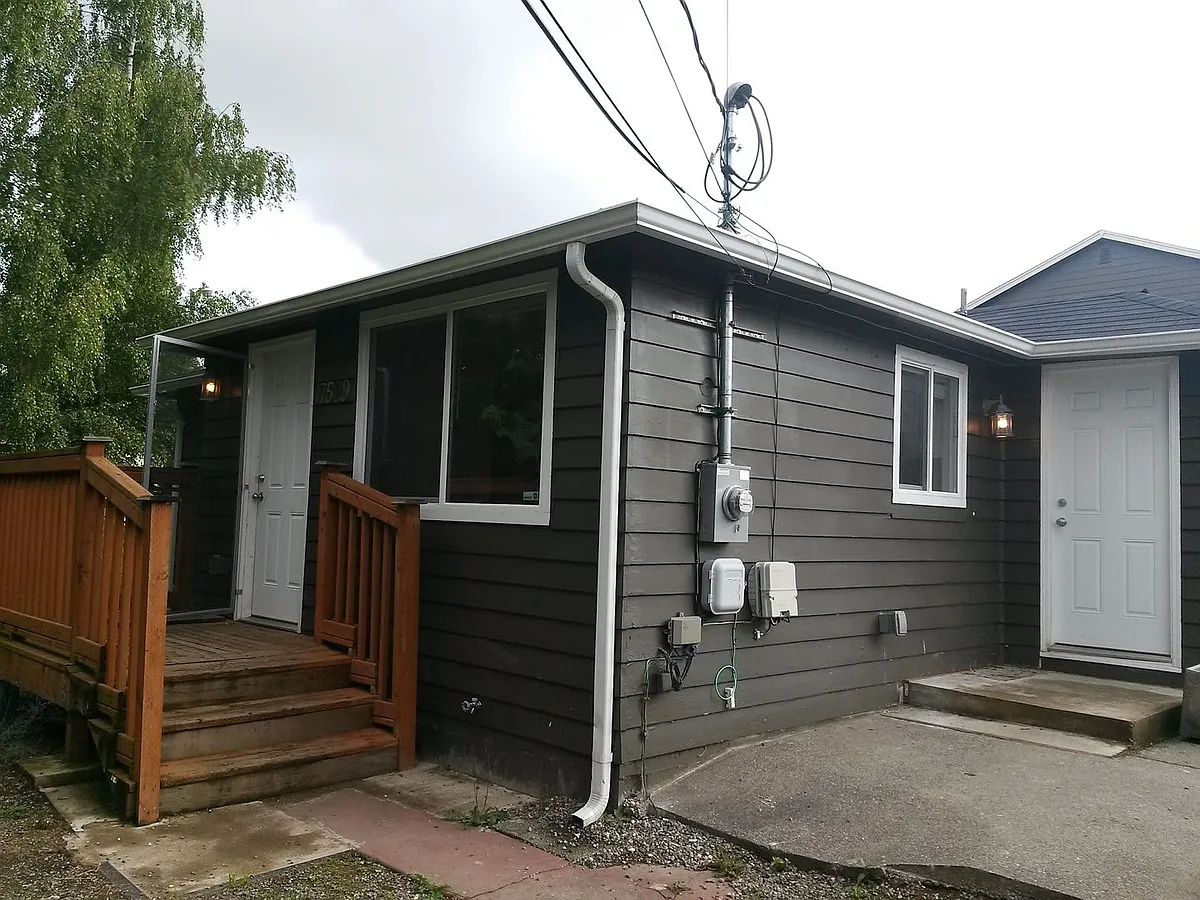 Building Photo - 17529 44th Ave W