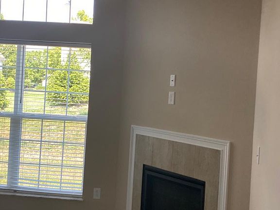 5th image of 249 Lake Cove Dr #249