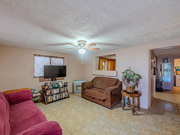 2nd image of 142 E Calle Montoya