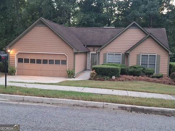 3335 Rock Creek Dr, Rex, GA 30273