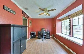 5th image of 2408 Forestmeadow Dr
