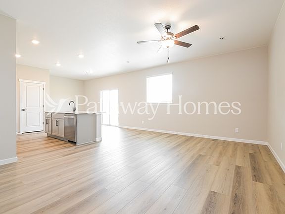 5th image of 17903 E 94th Pl