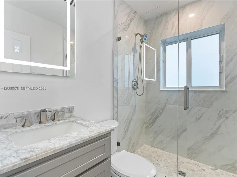 5406 S Le Jeune Rd — Photo 29