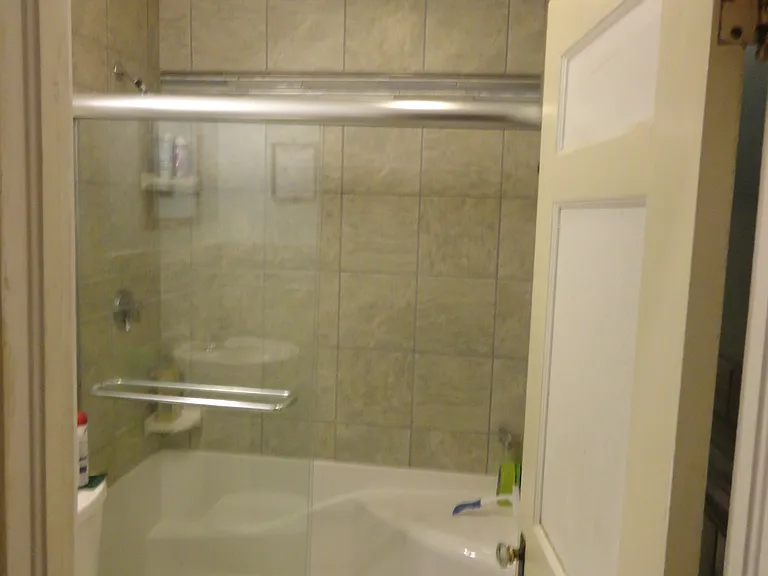 485 Stanley St #F1R4 — Photo 5