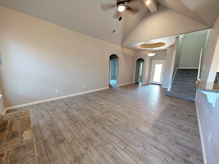 2349 Santa Monica St — Photo 3