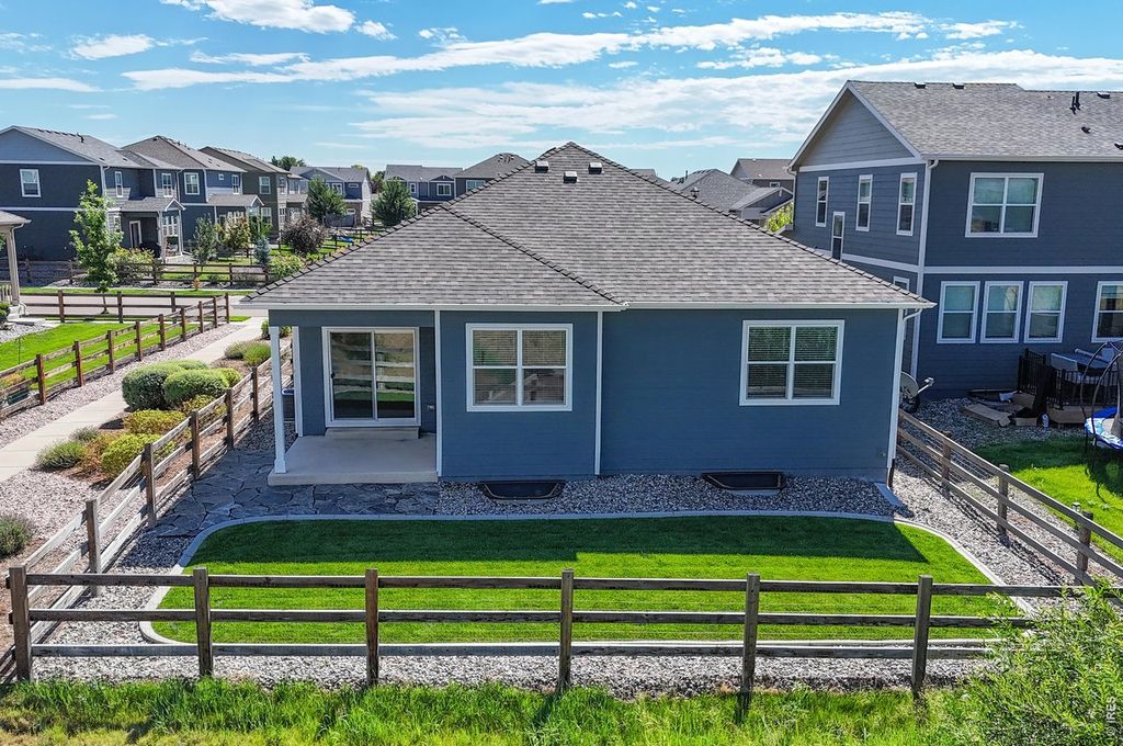 903 Rollins Den Dr