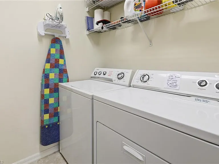 27038 Oakwood Lake Dr — Photo 29