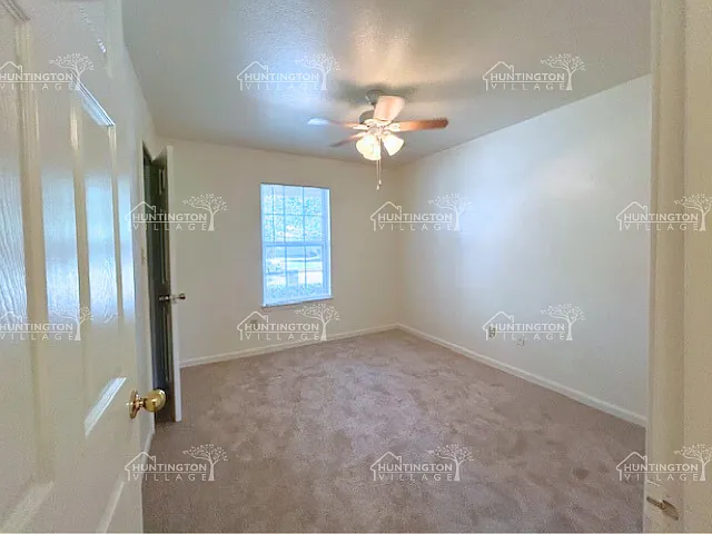 407 Marion Way — Photo 7