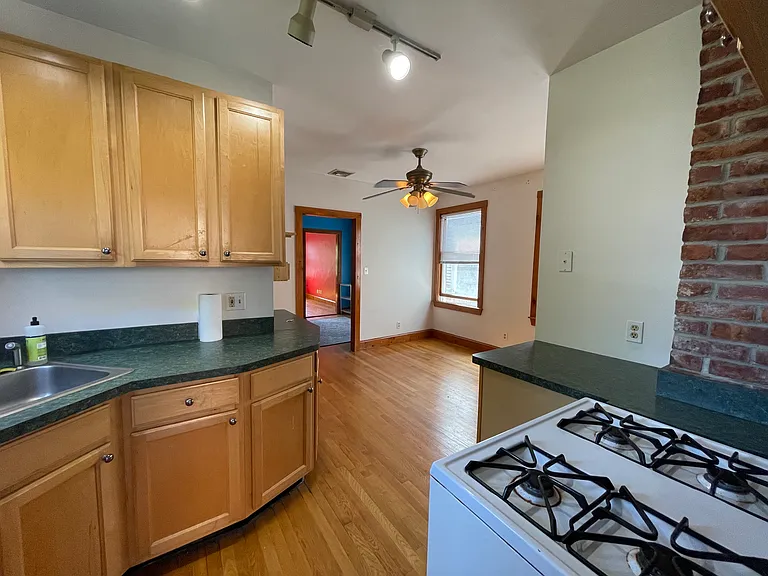 81 Tremont St #3 — Photo 5