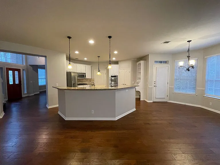 9919 Barbrook Dr — Photo 4
