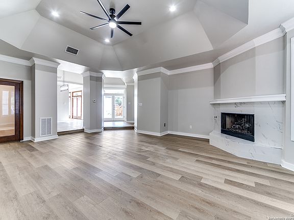 3rd image of 14823 River Vista S