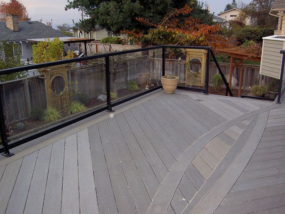 deck w/view