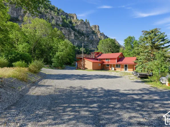 97 E Main St, Stockton, UT 84071
