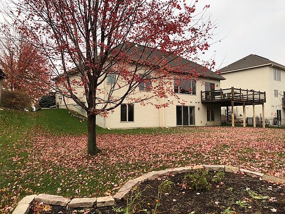 2nd image of 815 Ramsey Ave