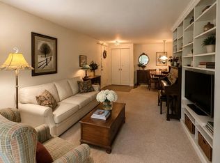 13135 Dairymaid Dr APT 136, Germantown, MD 20874
