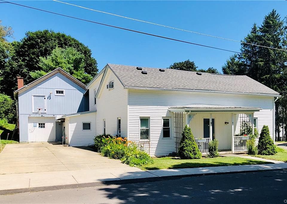 1st image of 9 Highland Ave