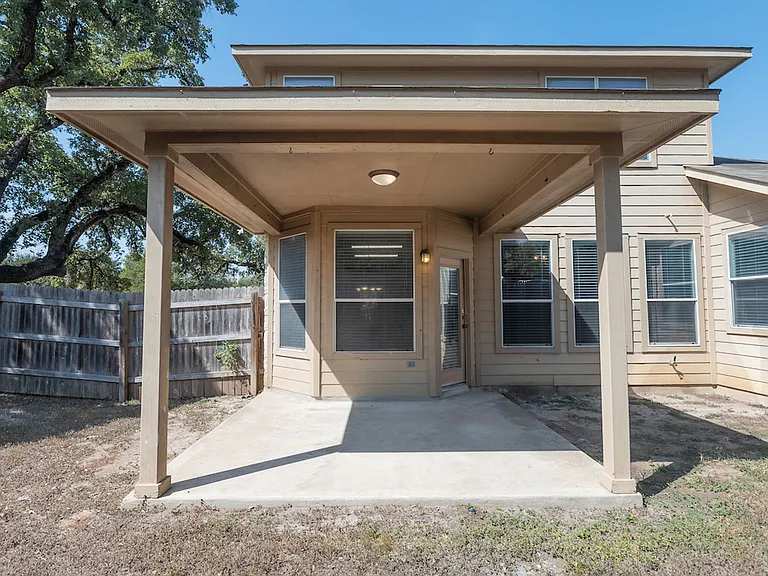 1612 Melissa Oaks Ln — Photo 29